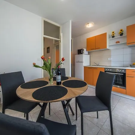 Apartment Nice