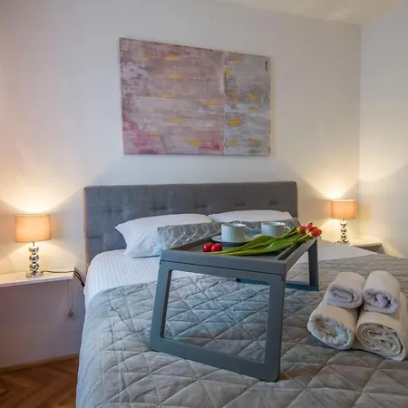 Apartment Nice