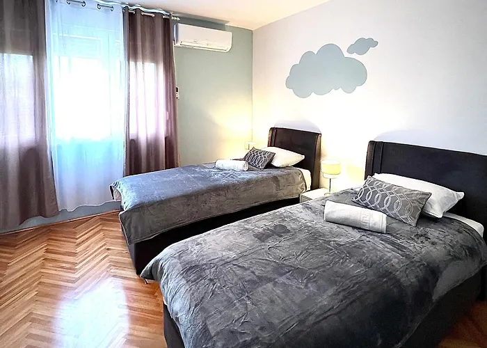 Apartment Nice Split